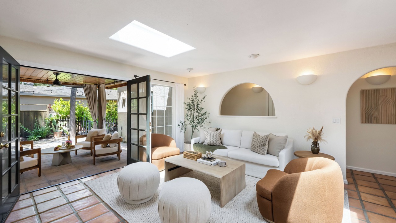 Photo of Livingroom in Glen Ellen