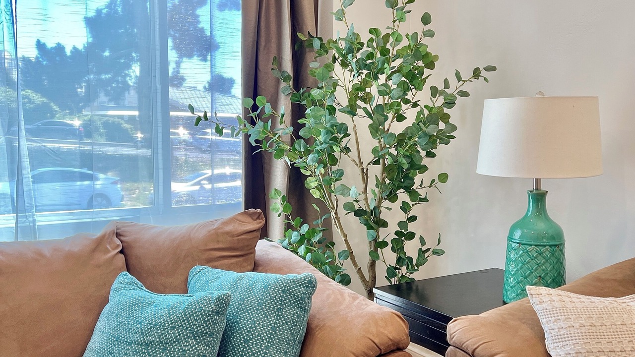 Photo of Livingroom in Westlake