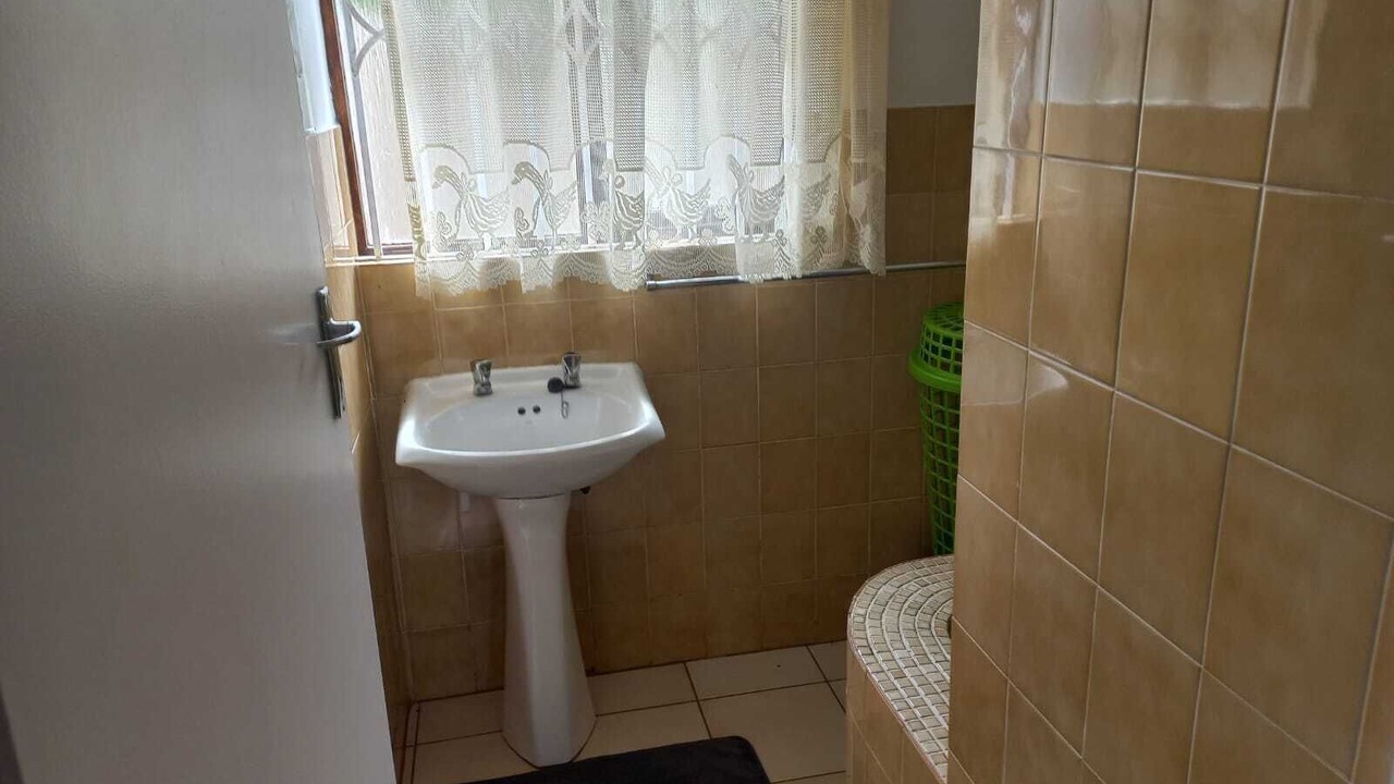 Photo of Bathroom in Scottburgh South