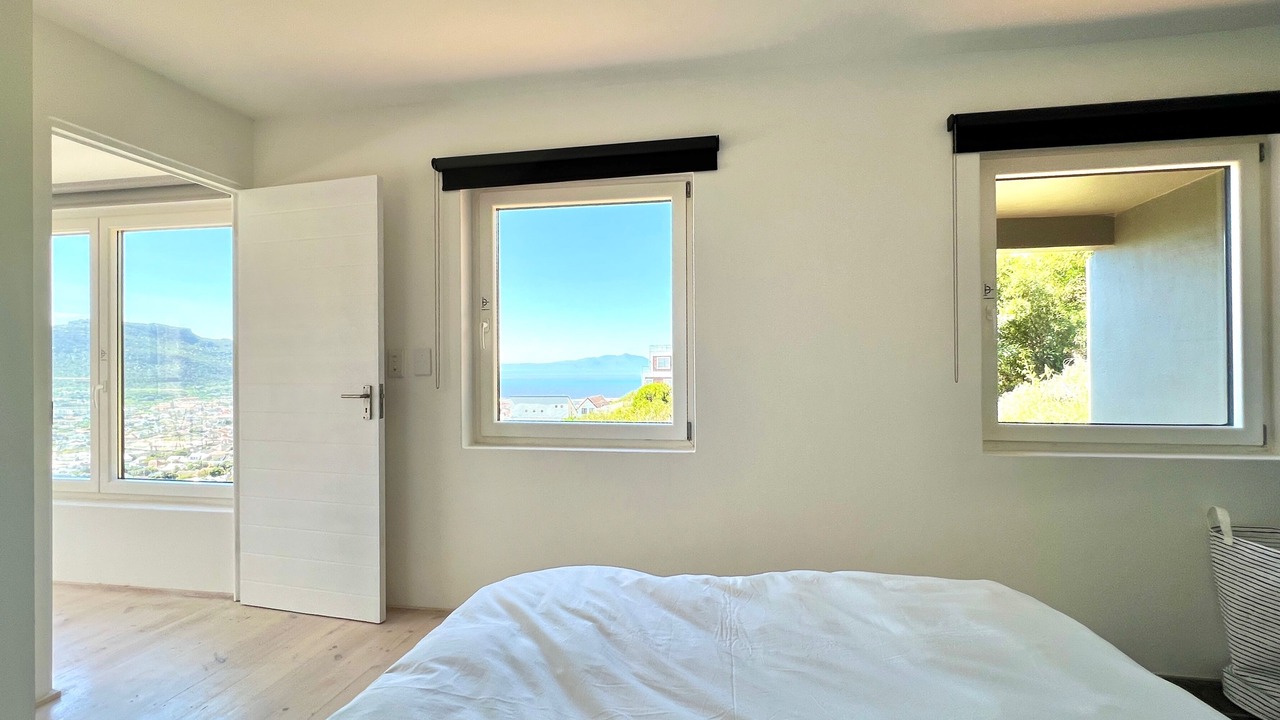 Photo of Bedroom in Fish Hoek