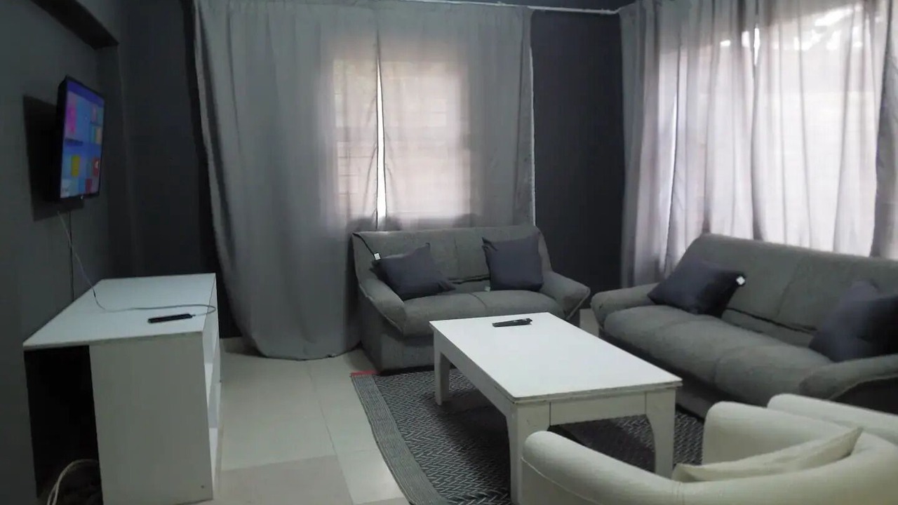 Photo of Livingroom in Greater Johannesburg Metropolitan Area