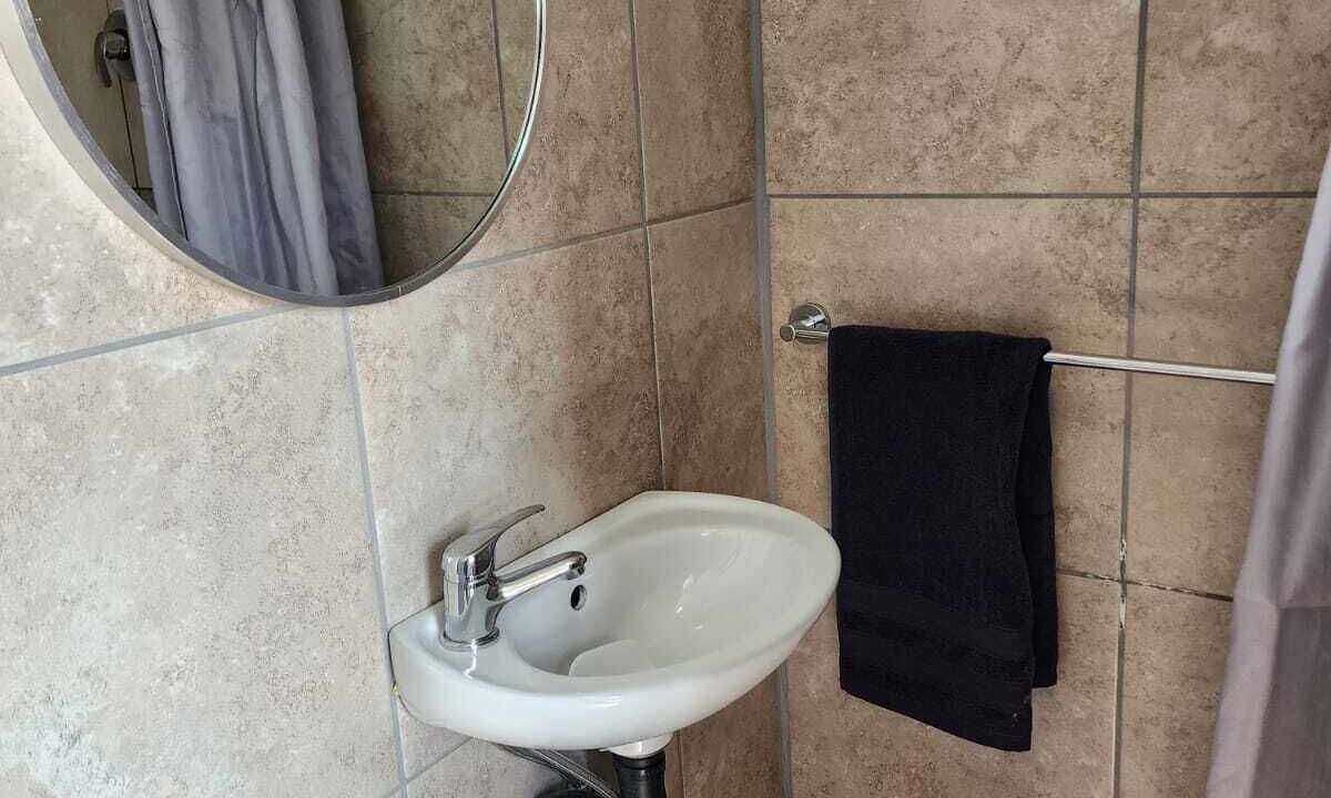 Photo of Bathroom in Govan Mbeki