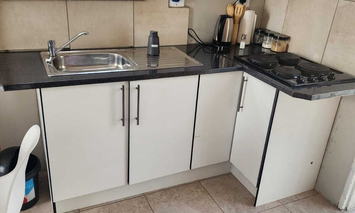 Photo of Kitchen in Govan Mbeki