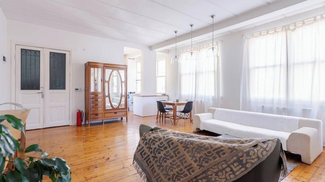 Photo of Livingroom in Asmali Mescit