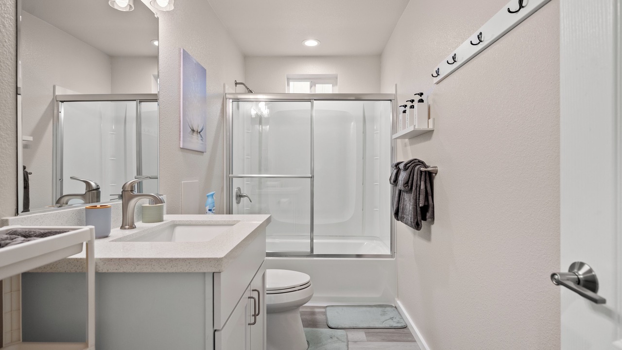 Photo of Bathroom in Boulevard Park