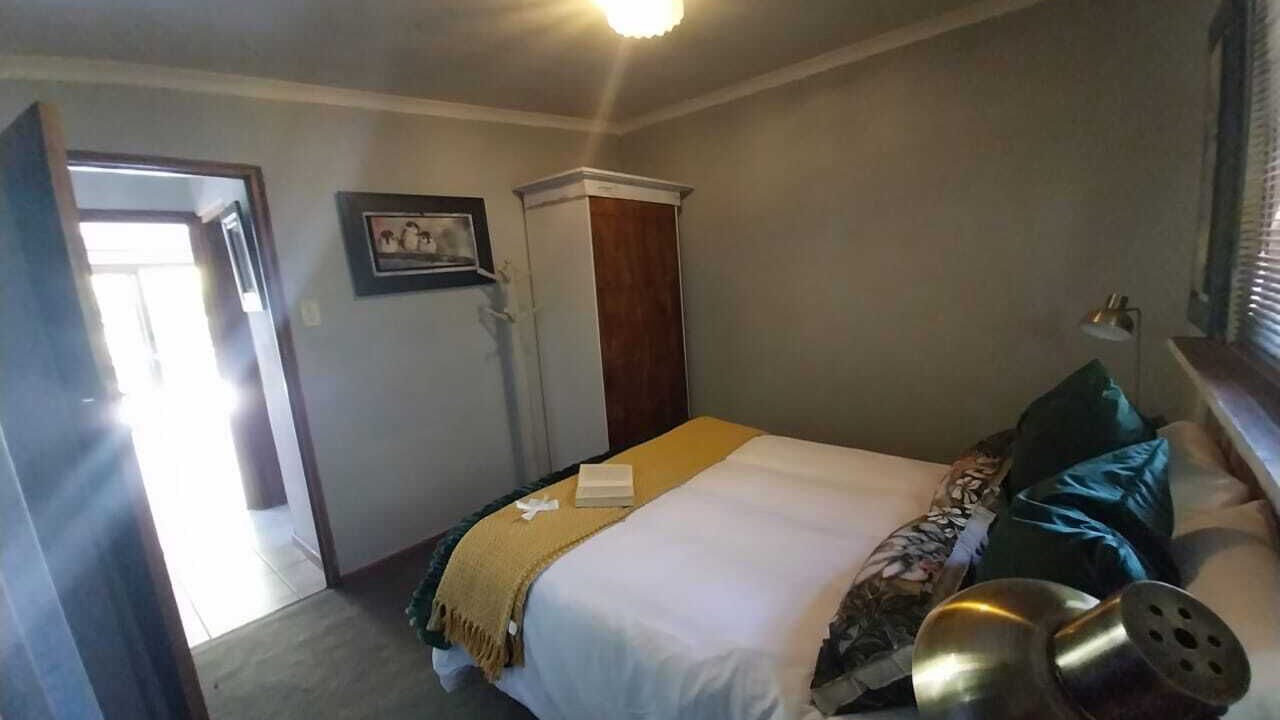 Photo of Bedroom in Kuils River