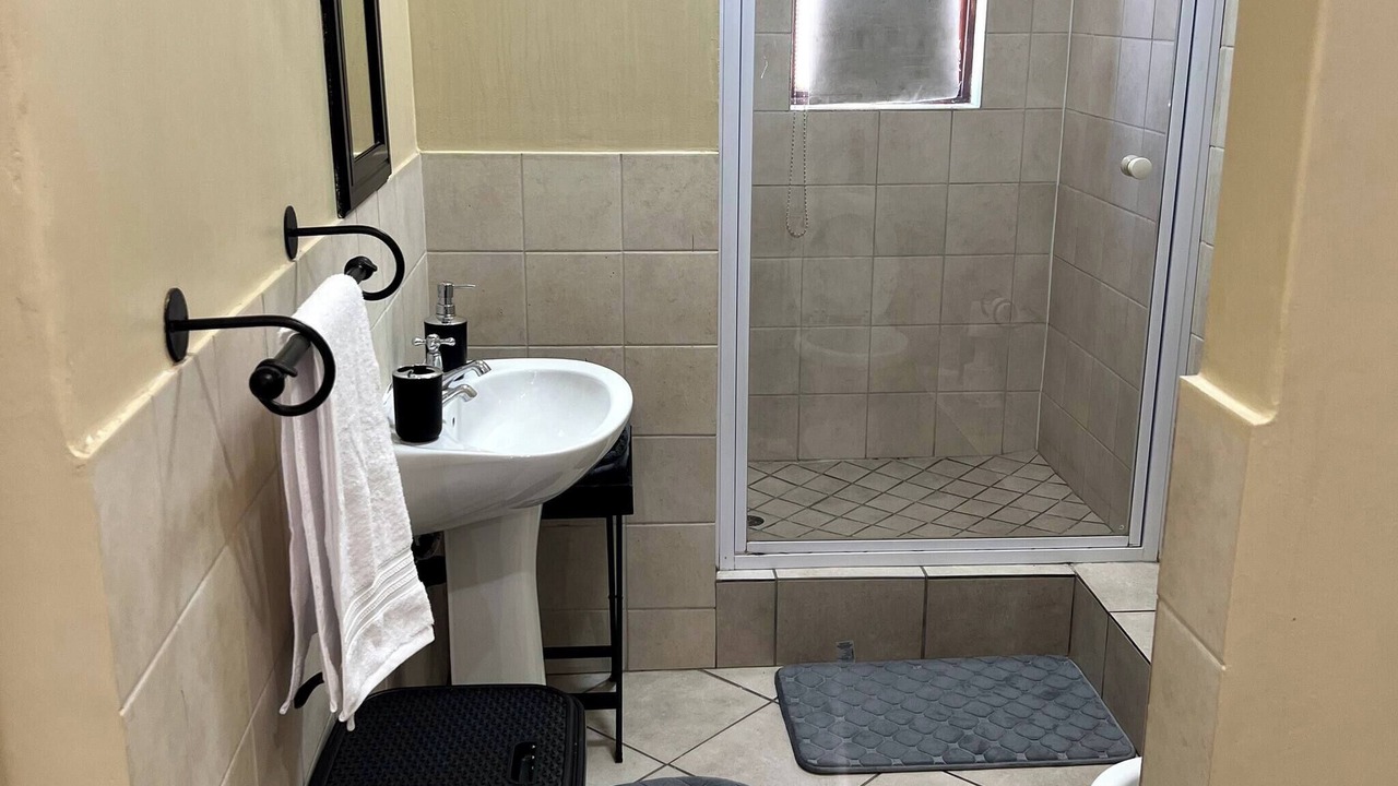 Photo of Bathroom in Greater Johannesburg Metropolitan Area