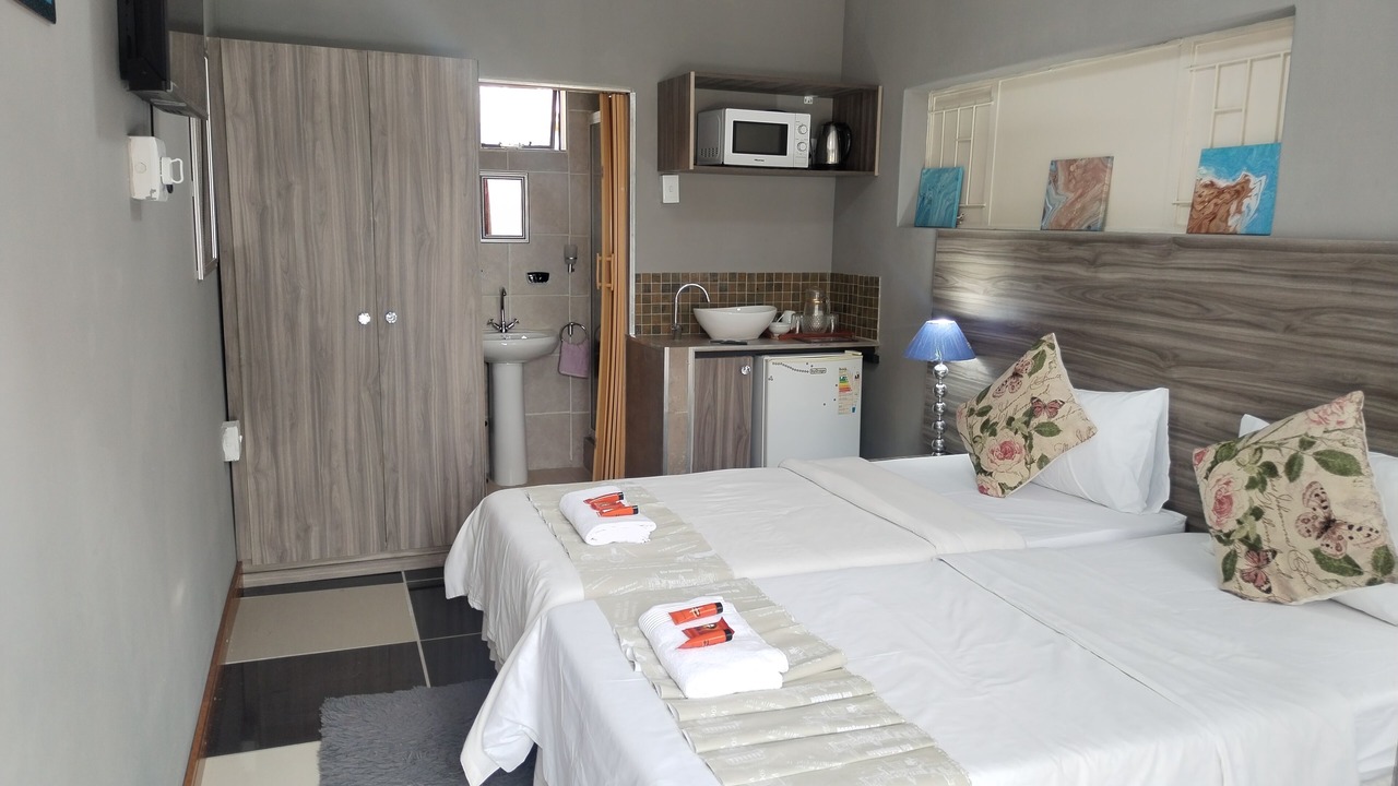 Photo of Bedroom in Garsfontein