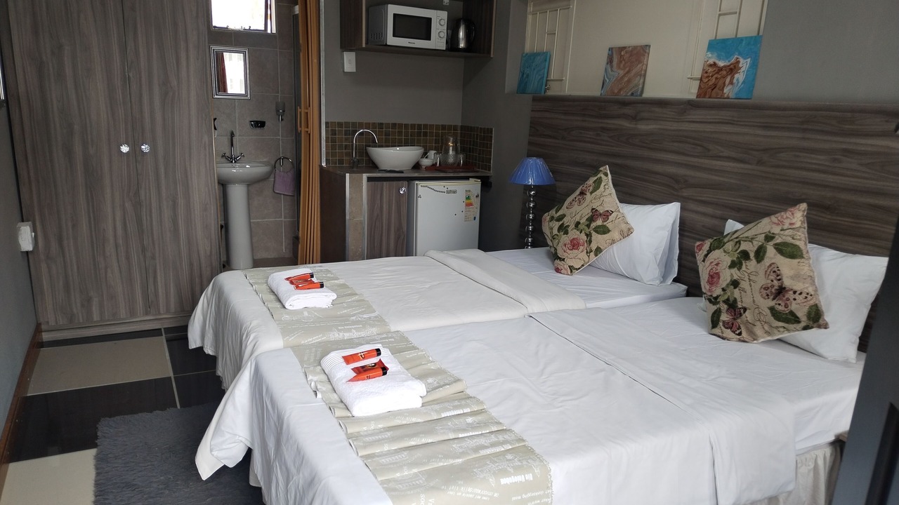 Photo of Bedroom in Garsfontein