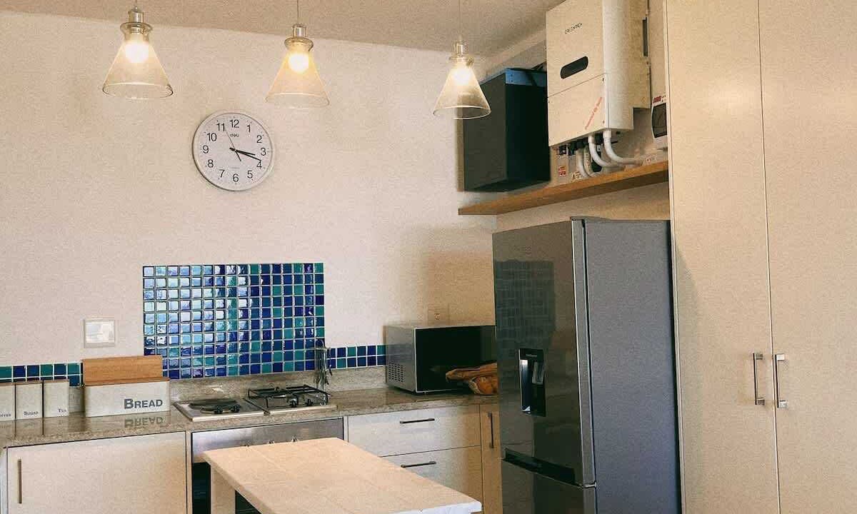 Photo of Kitchen in Redhill