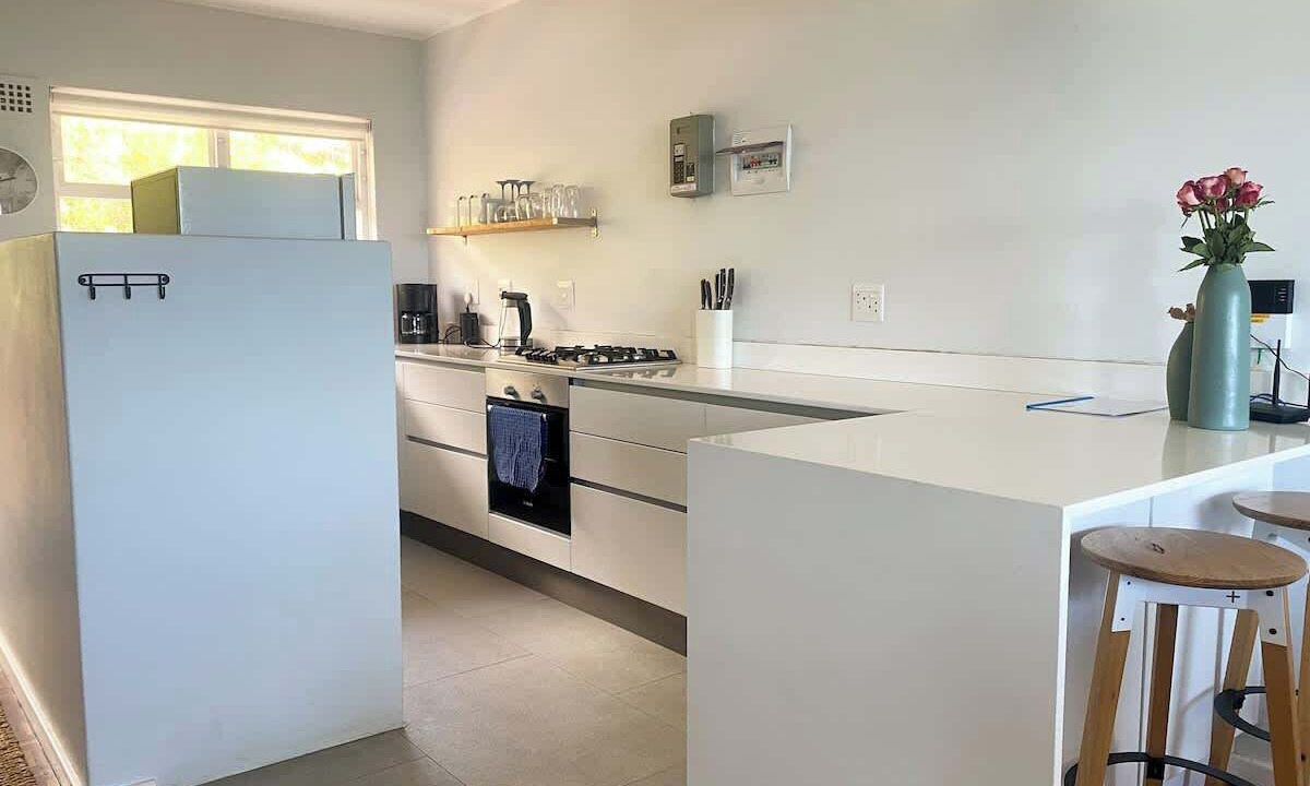 Photo of Kitchen in Redhill
