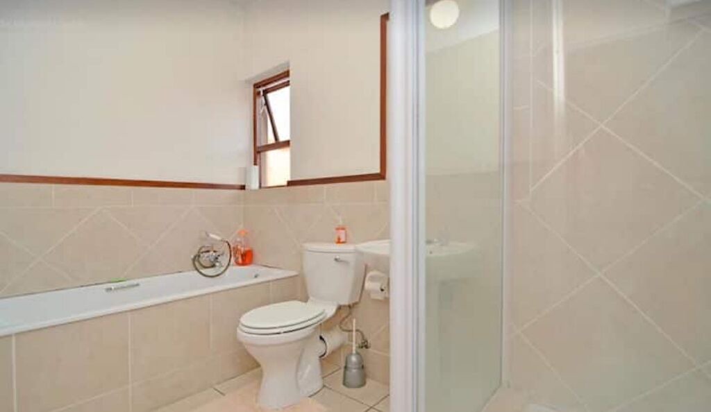 Photo of Bathroom in Lone Hill