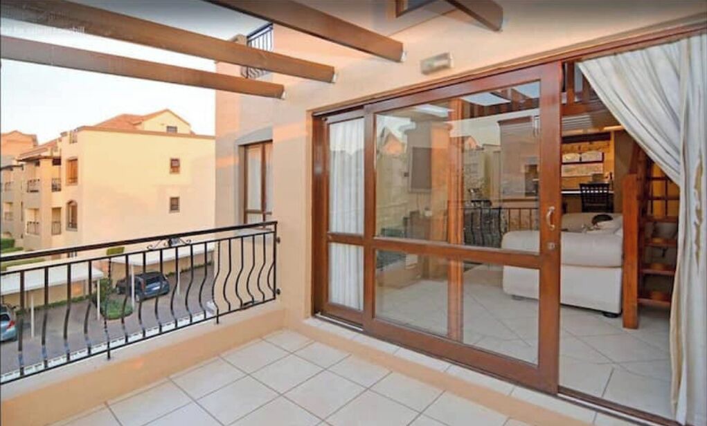 Photo of Patio Balcony in Lone Hill