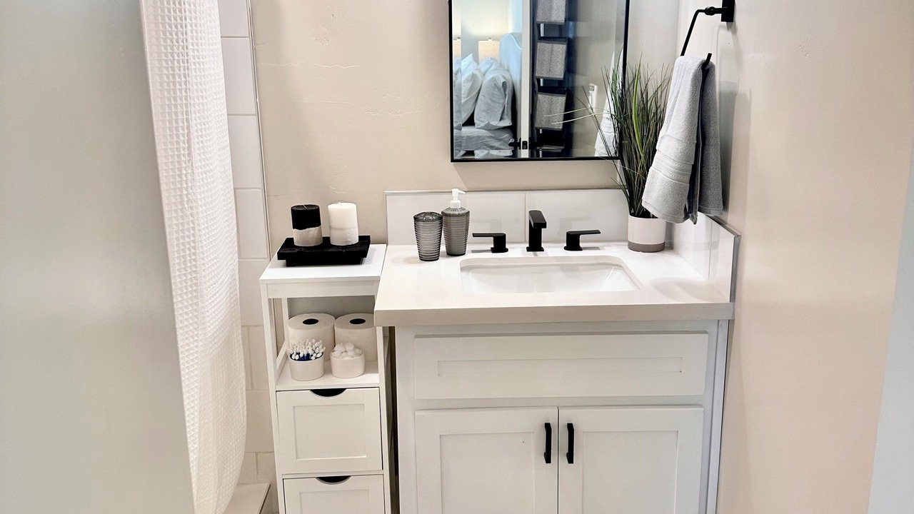 Photo of Bathroom in Midtown Sacramento