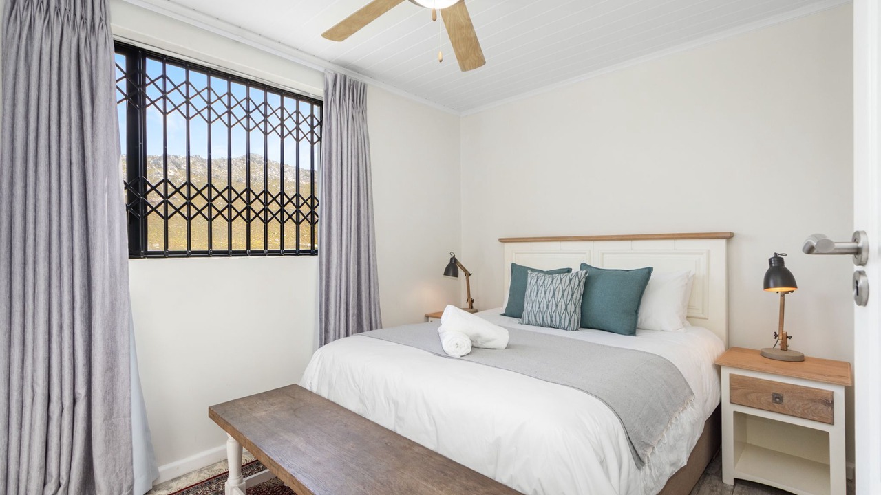 Photo of Bedroom in Rooiels