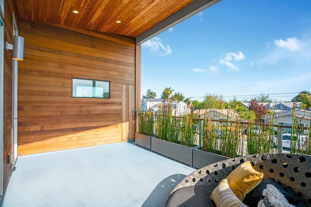Photo of Patio Balcony in Live Oak