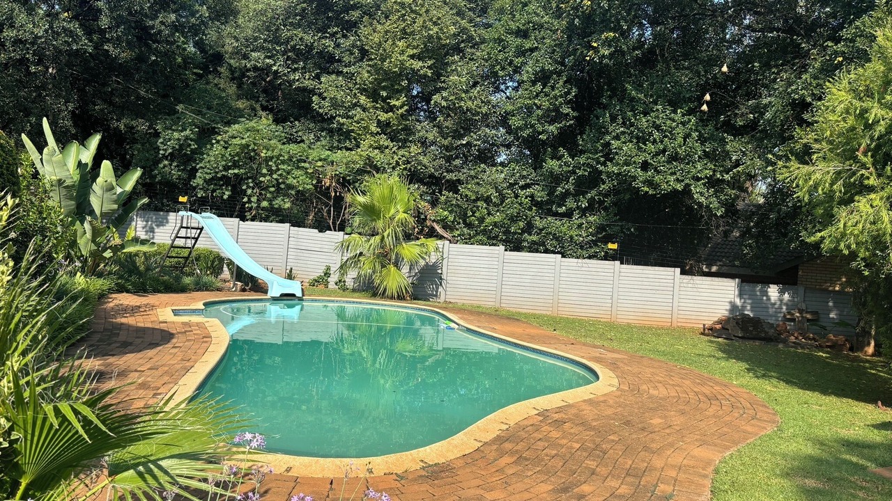 Photo of Outdoor in Eldoraigne