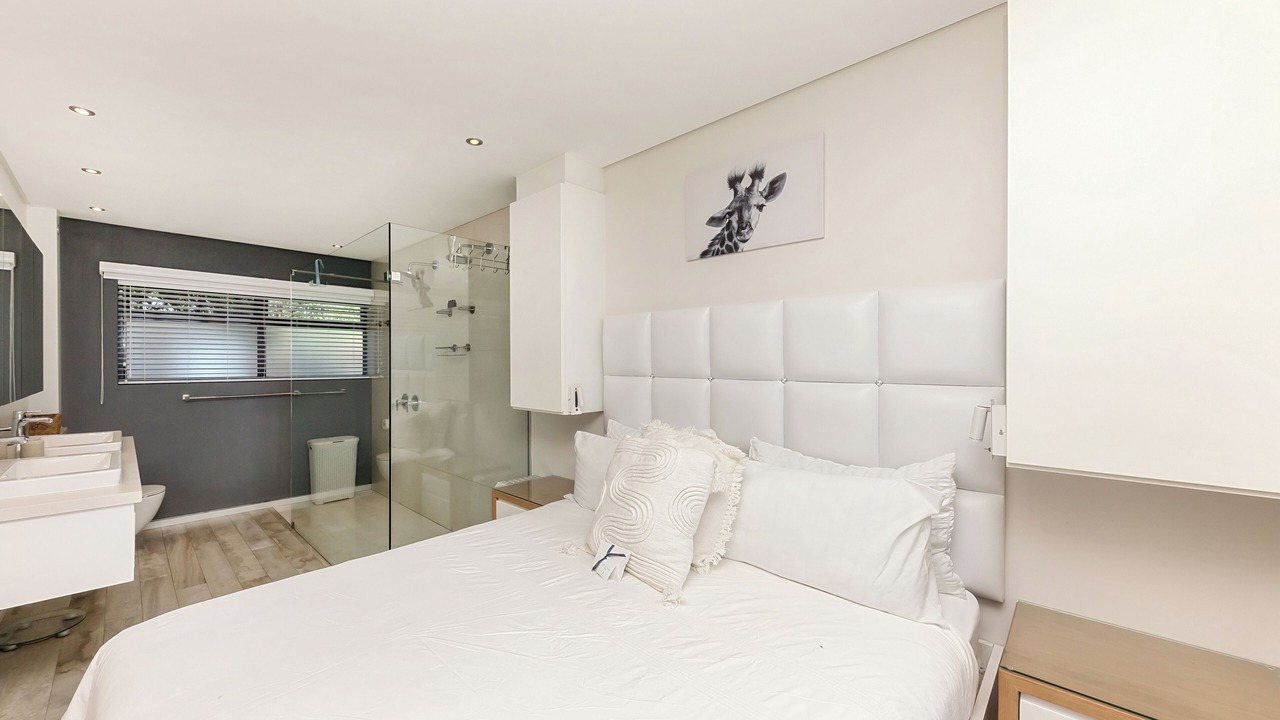 Photo of Bedroom in Bloubergstrand