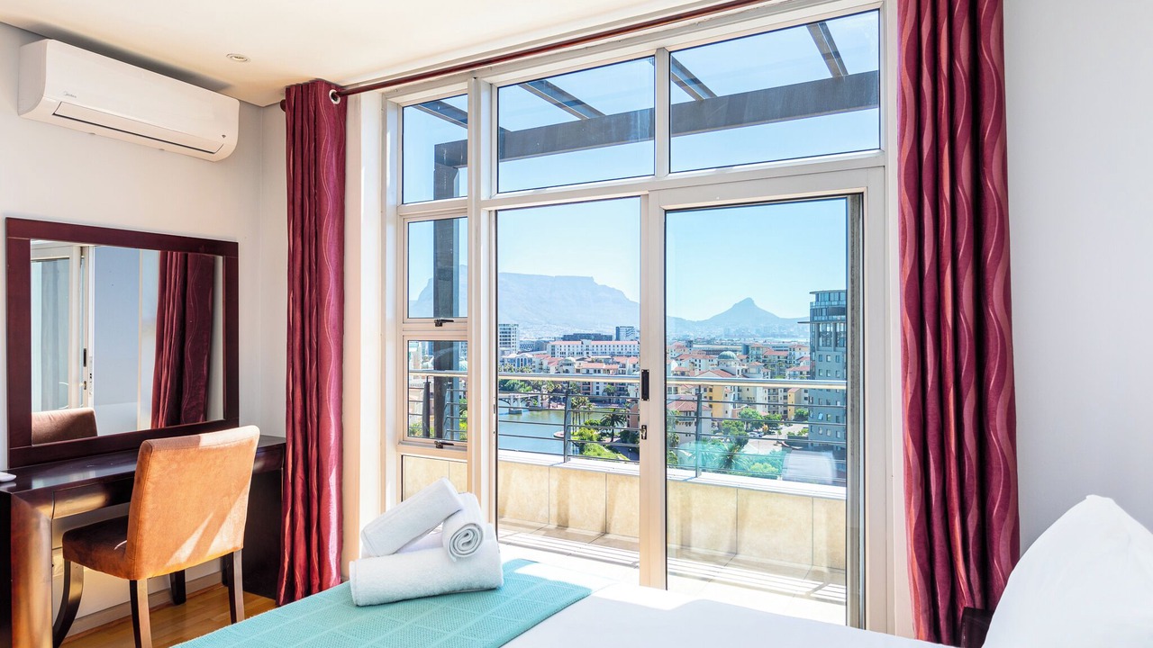 Photo of Bedroom in Century City