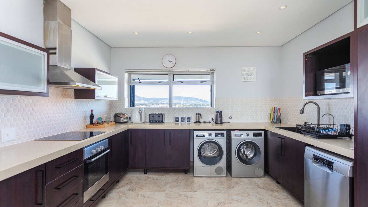 Photo of Kitchen in Century City