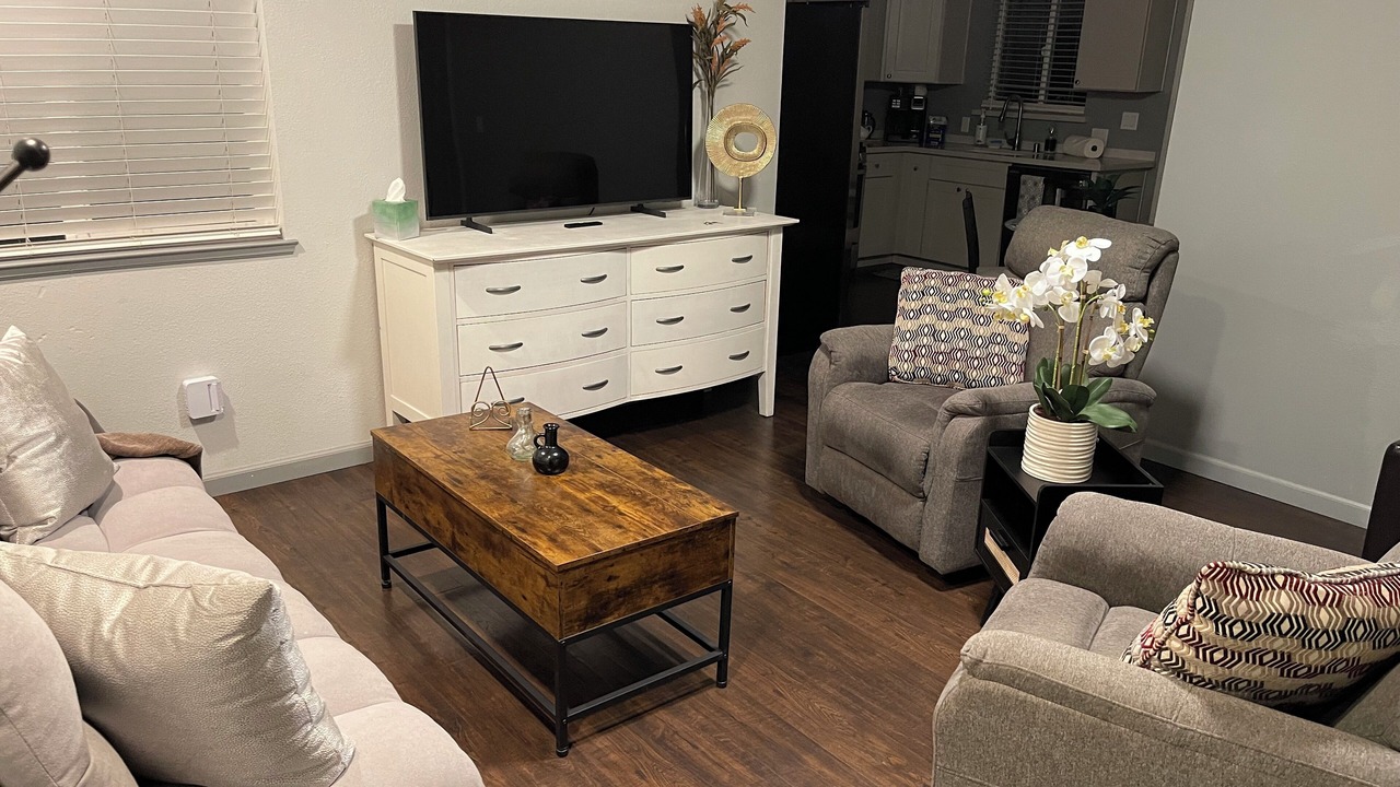 Photo of Livingroom in Ukiah