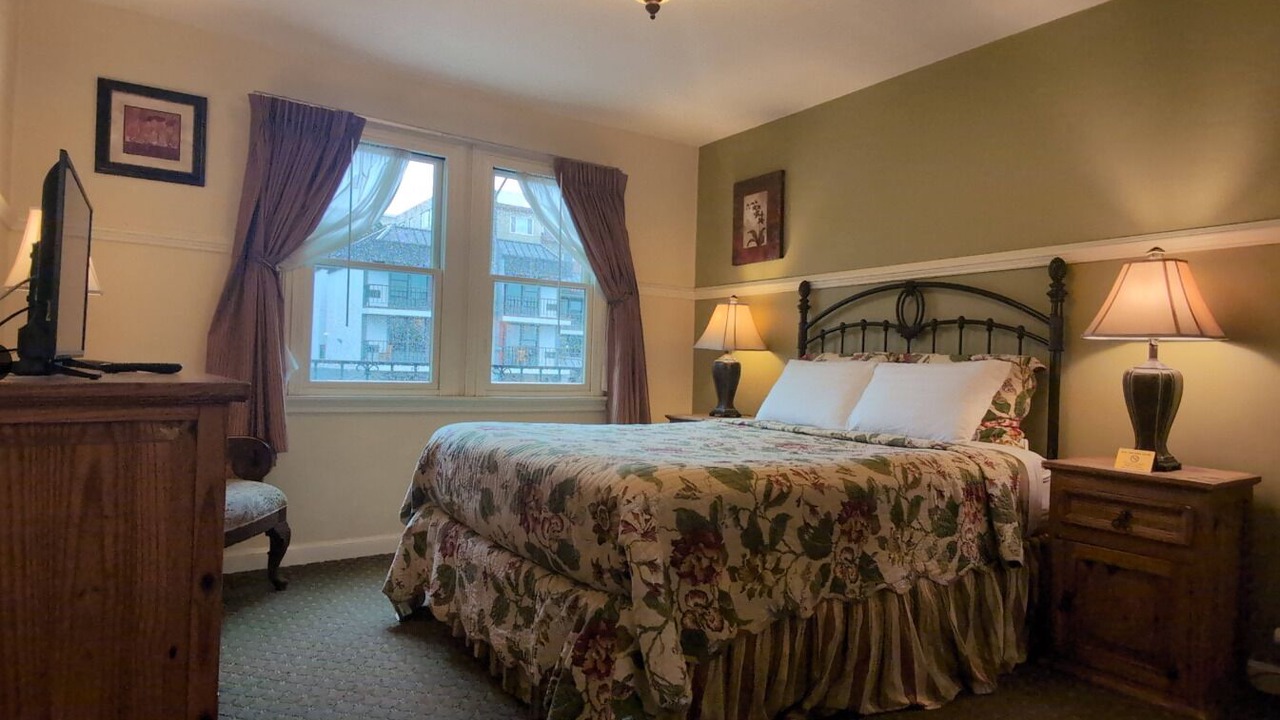 Photo of Bedroom in Marina District