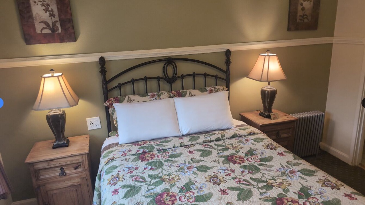 Photo of Bedroom in Marina District