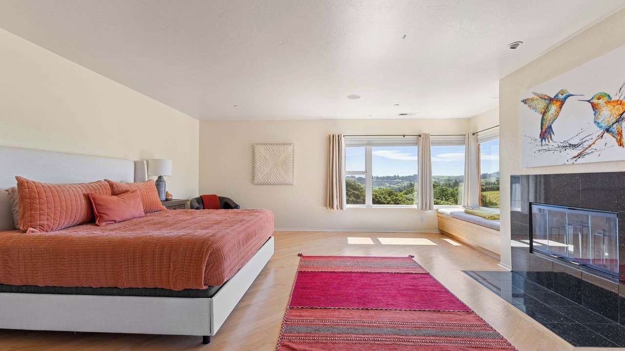 Photo of Bedroom in Freestone