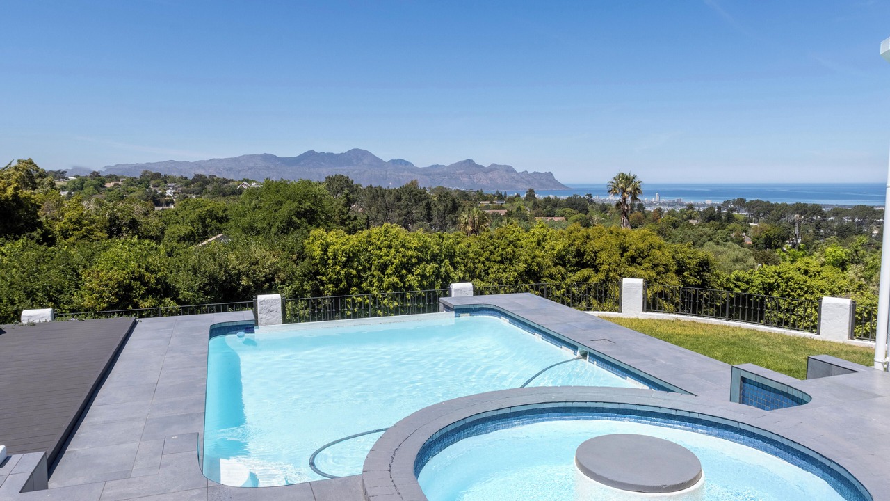 Photo of Outdoor in Somerset West