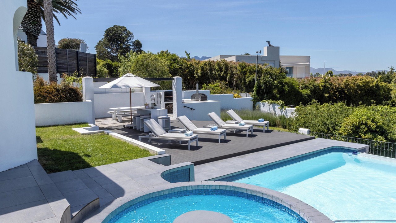 Photo of Outdoor in Somerset West