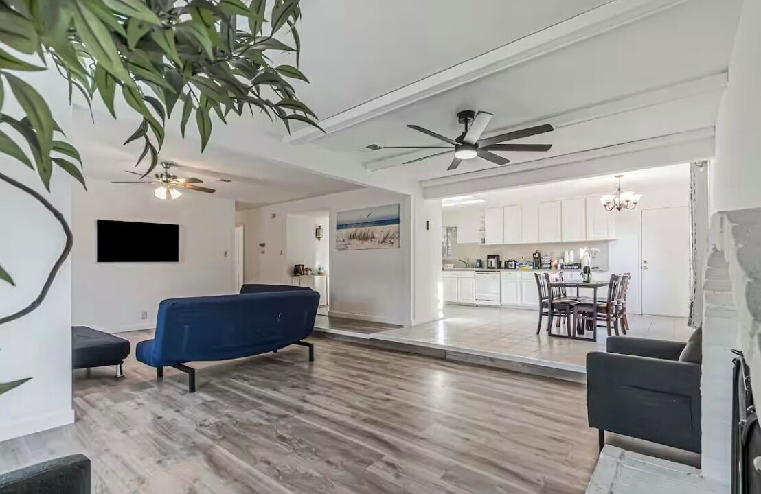 Photo of Livingroom in Morrill
