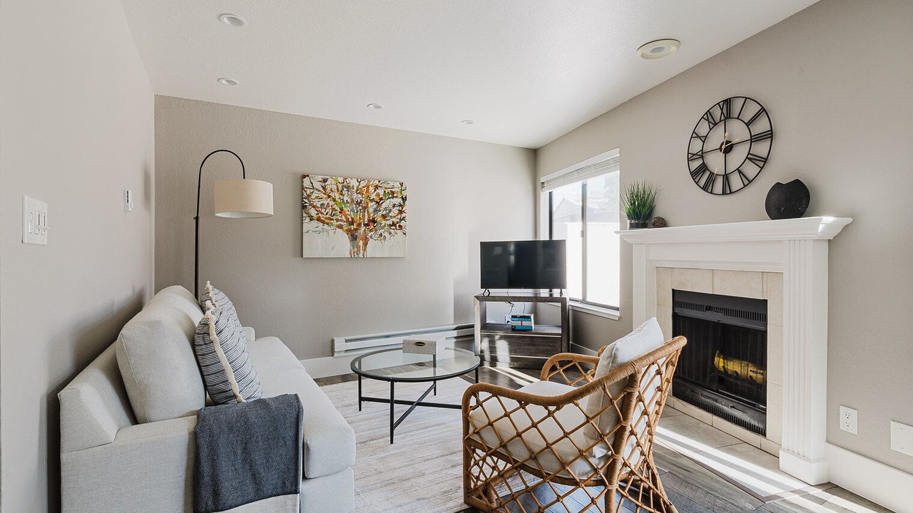 Photo of Livingroom in Central San Mateo