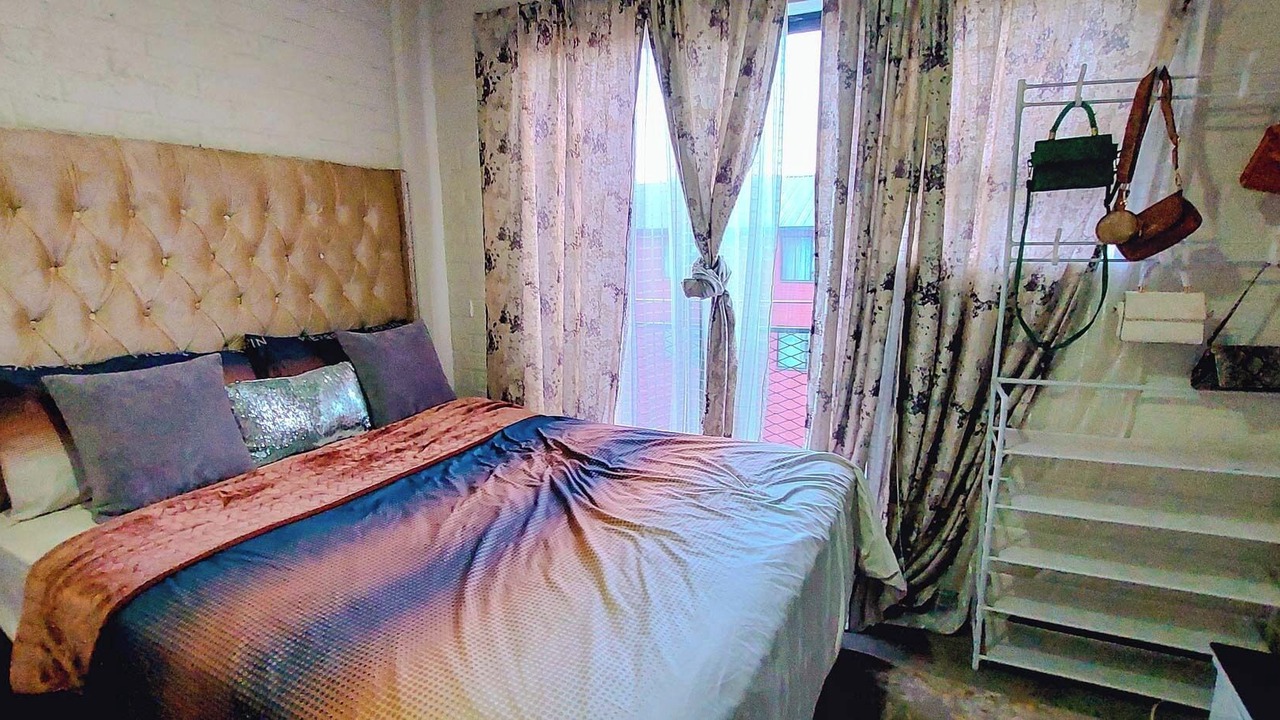 Photo of Bedroom in Downtown Johannesburg