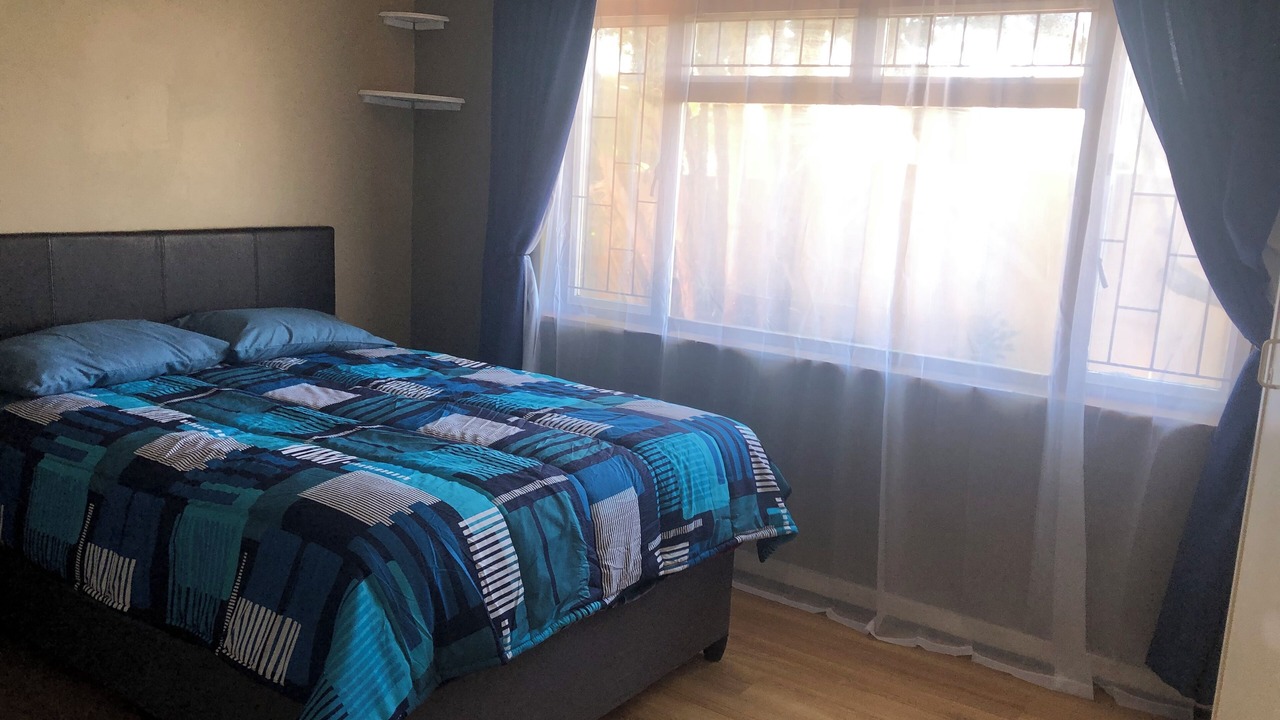 Photo of Bedroom in Plumstead