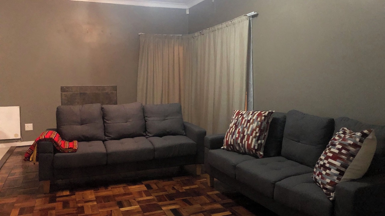 Photo of Livingroom in Plumstead