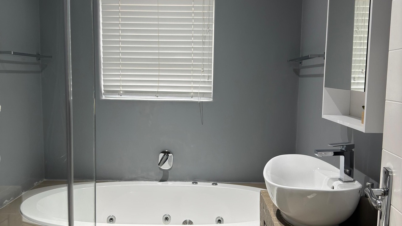 Photo of Bathroom in Trawal