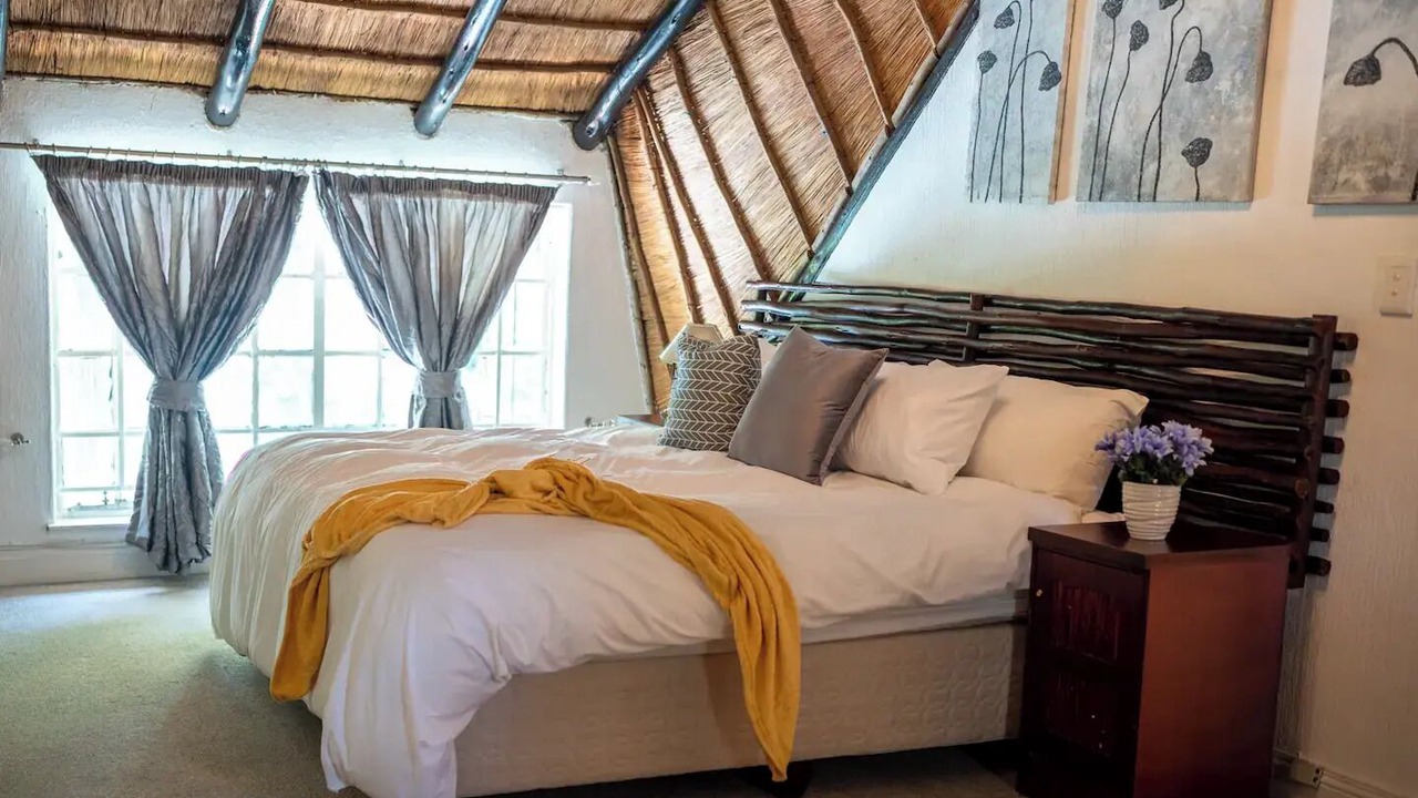 Photo of Bedroom in Douglasdale