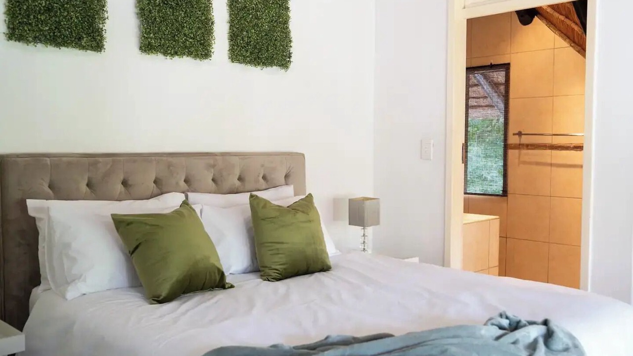 Photo of Bedroom in Douglasdale