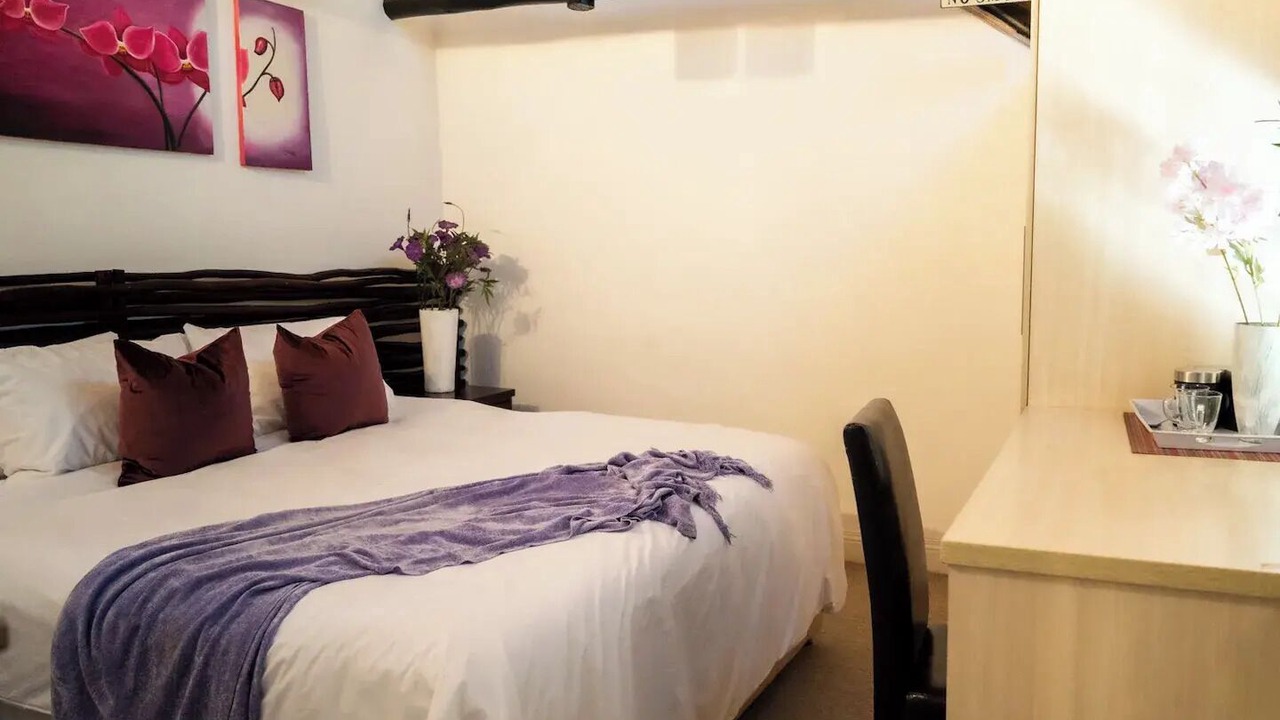 Photo of Bedroom in Douglasdale