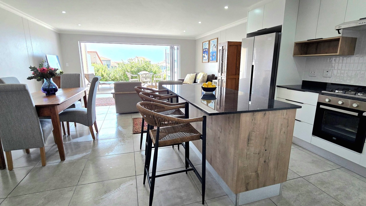 Photo of Livingroom in Saint Francis Bay