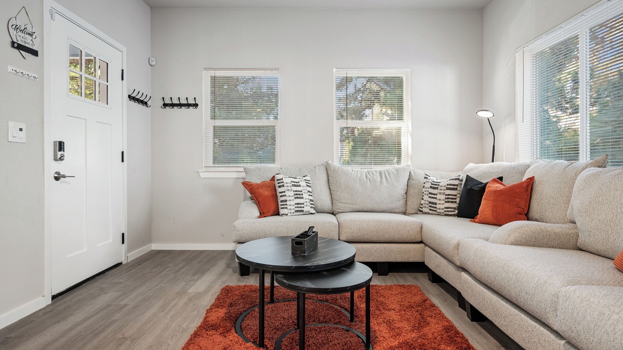 Photo of Livingroom in Boulevard Park