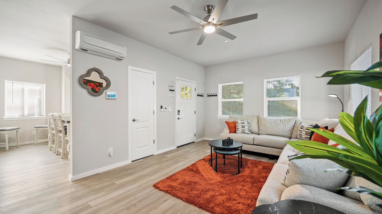 Photo of Livingroom in Boulevard Park