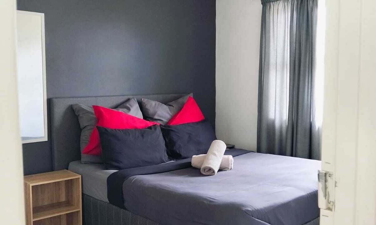 Photo of Bedroom in Muizenberg
