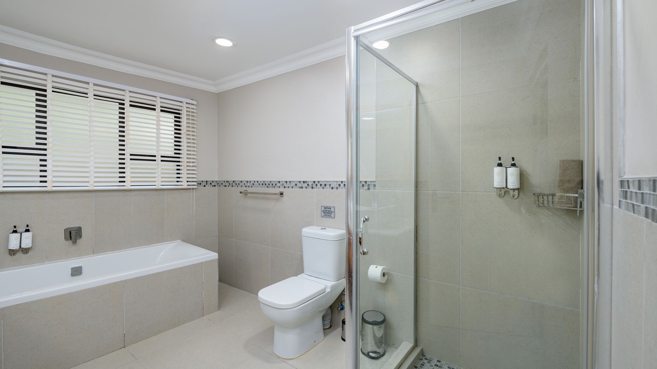 Photo of Bathroom in Behoudeniskloof