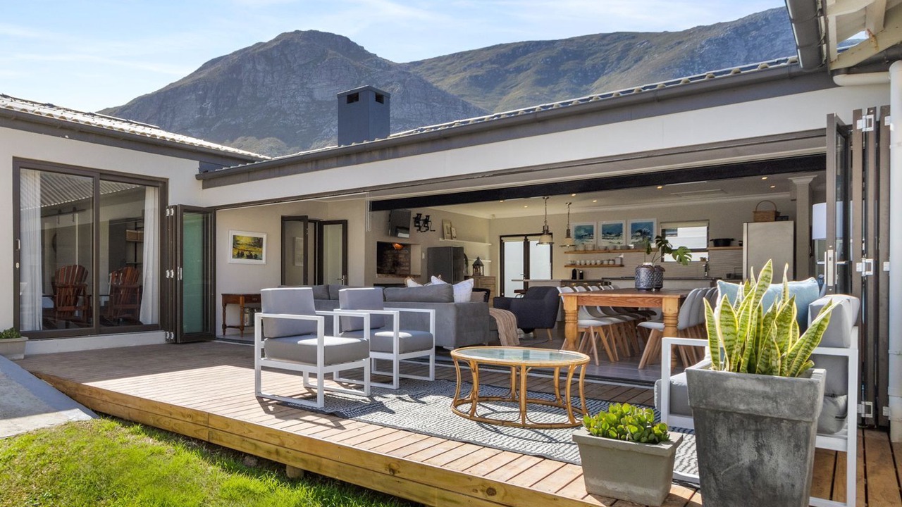Photo of Outdoor in Betty's Bay