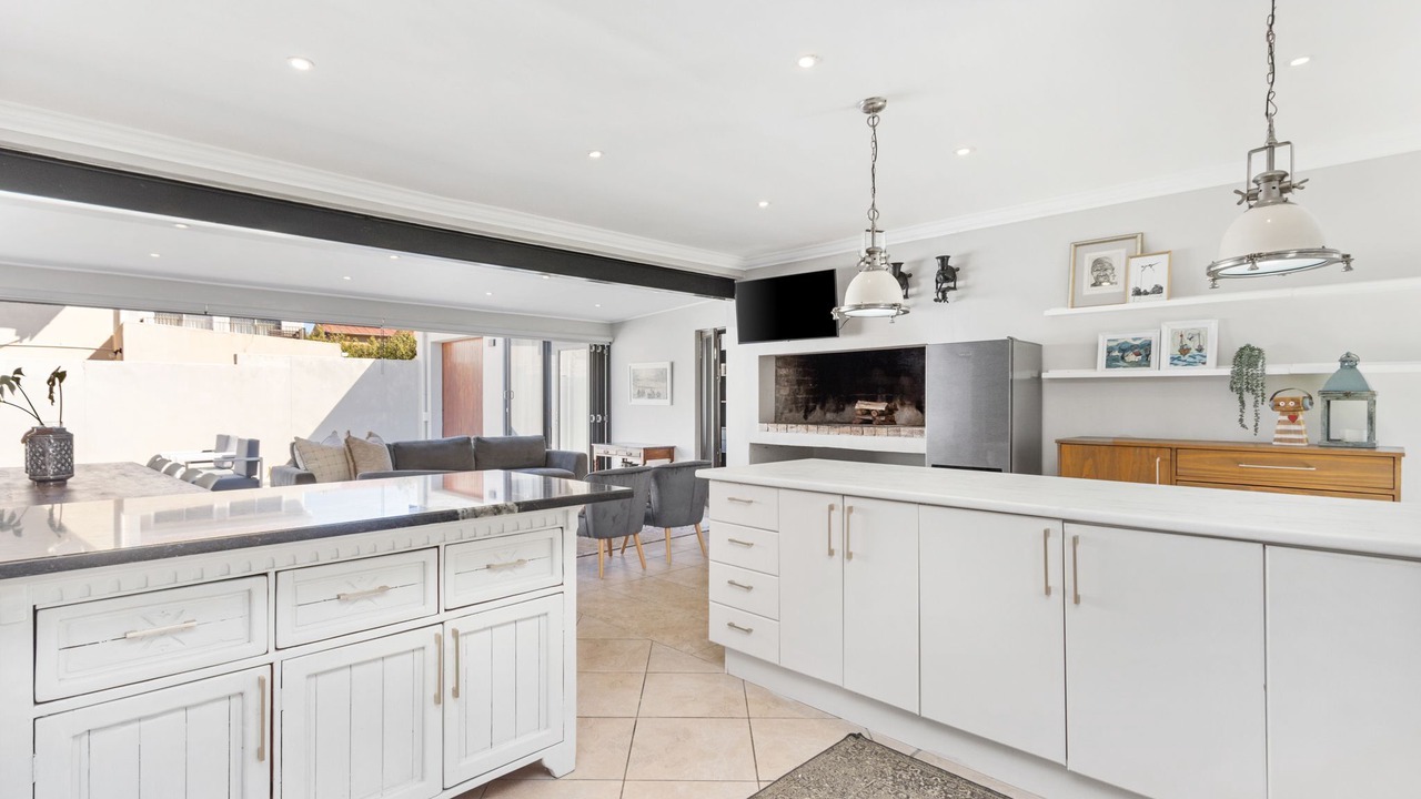 Photo of Kitchen in Betty's Bay
