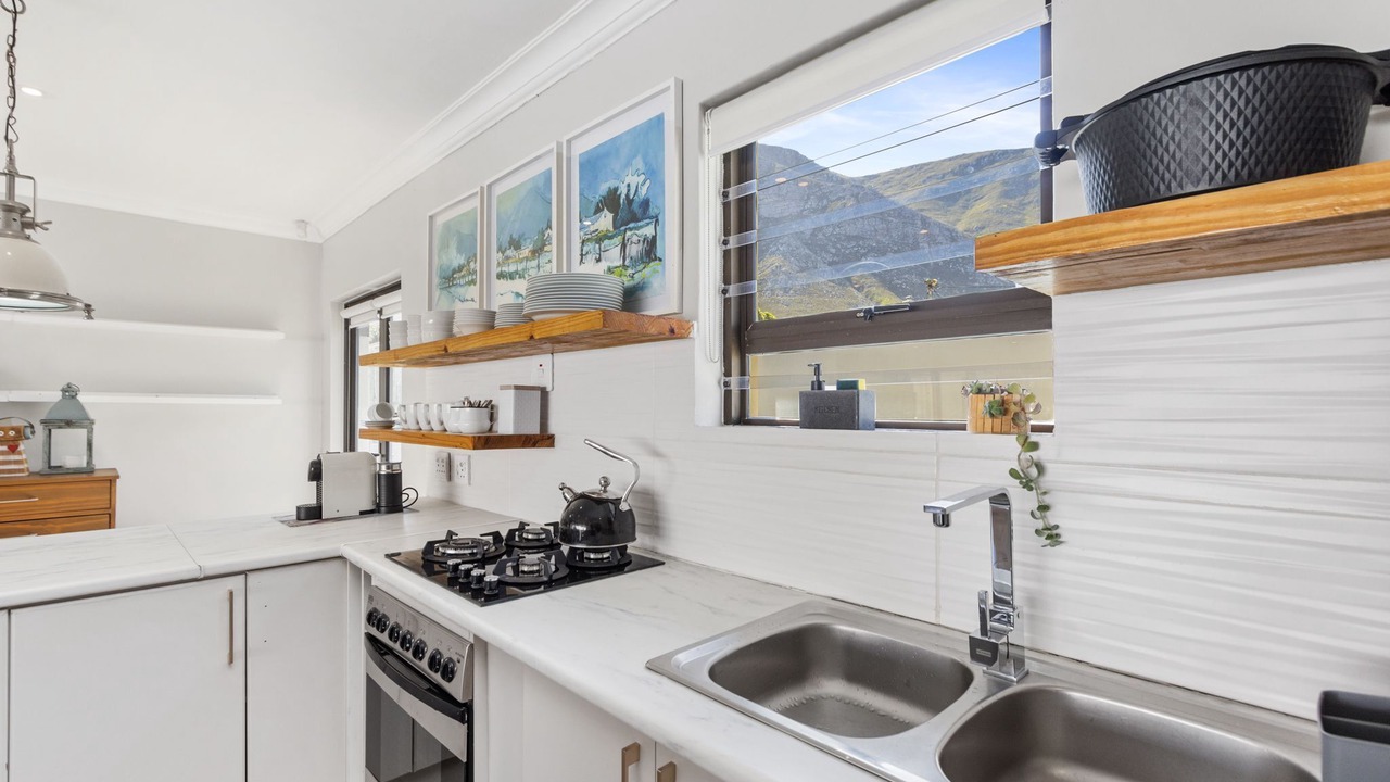 Photo of Kitchen in Betty's Bay