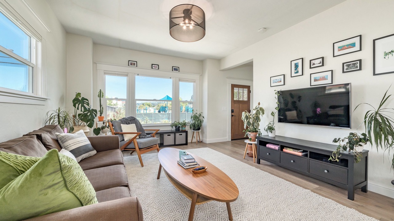 Photo of Livingroom in Seabright