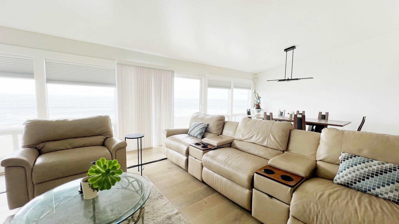 Photo of Livingroom in Sharp Park