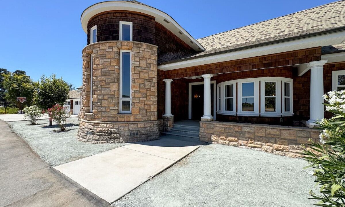 Photo of Outdoor in Gilroy